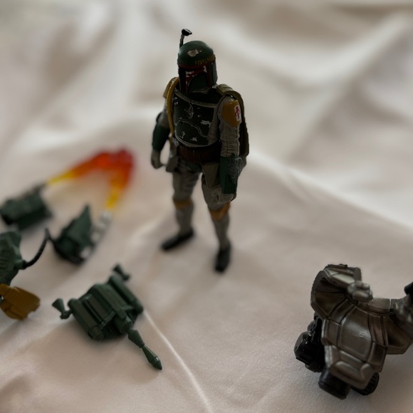 STAR WARS FORCE LINK BOBA FETT  WITH ACCESSORIES￼ - Picture 3 of 4